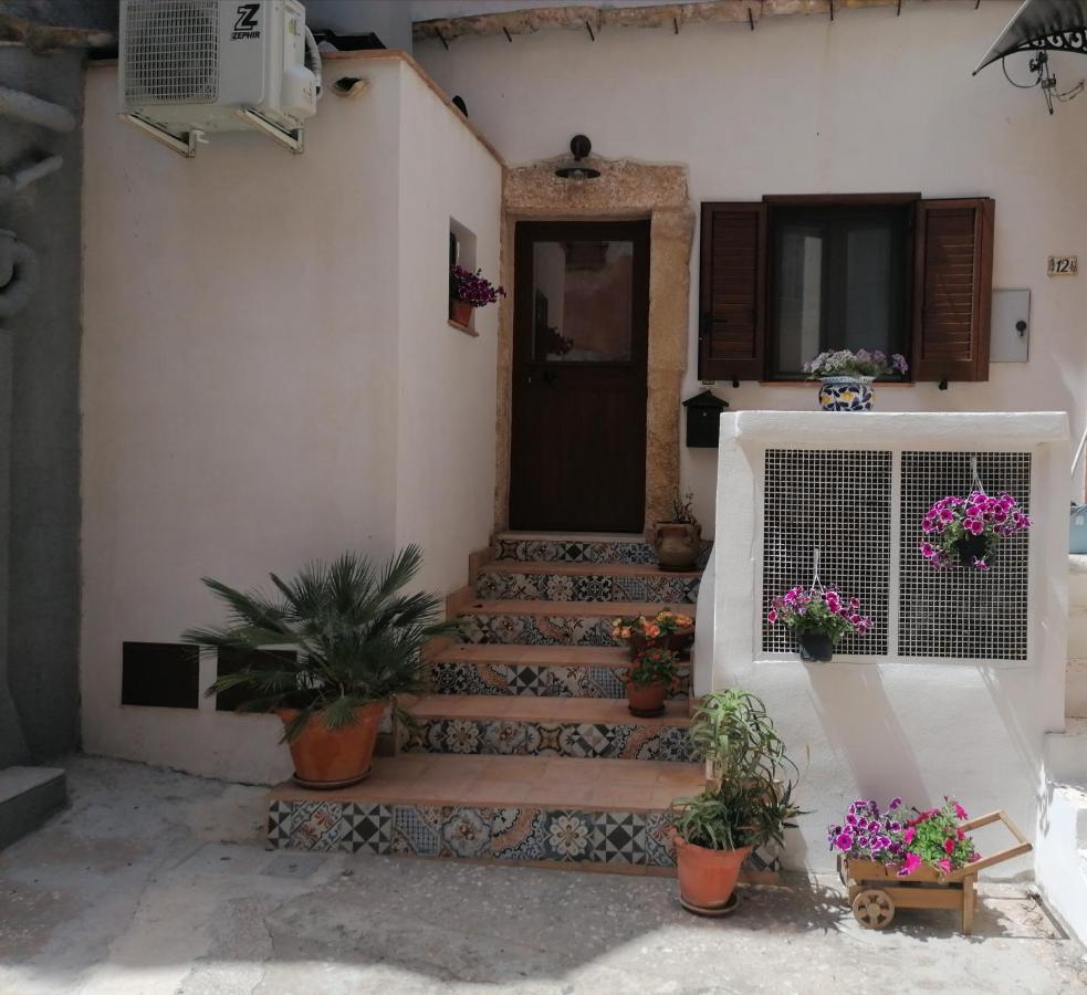 Blue Cottage Monolocale Centro Sciacca Ngoại thất bức ảnh